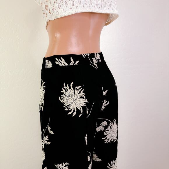 Sugar Lips Bermuda Tropical Floral High Waist Ruffled Wide Leg Pants Black S NWT - Picture 6 of 12
